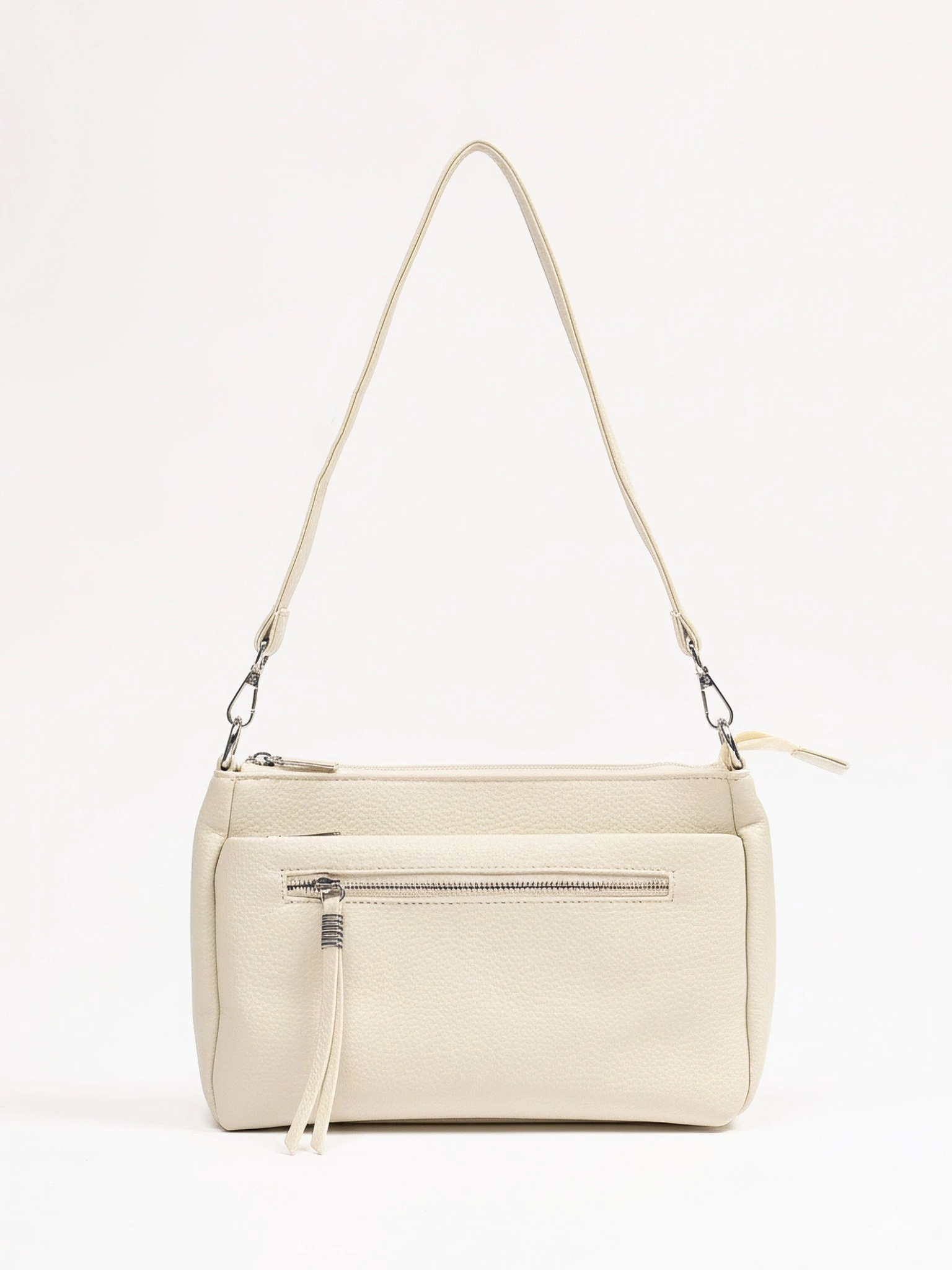 Сумка-кроссбоди с декоративным пуллером в ассортименте